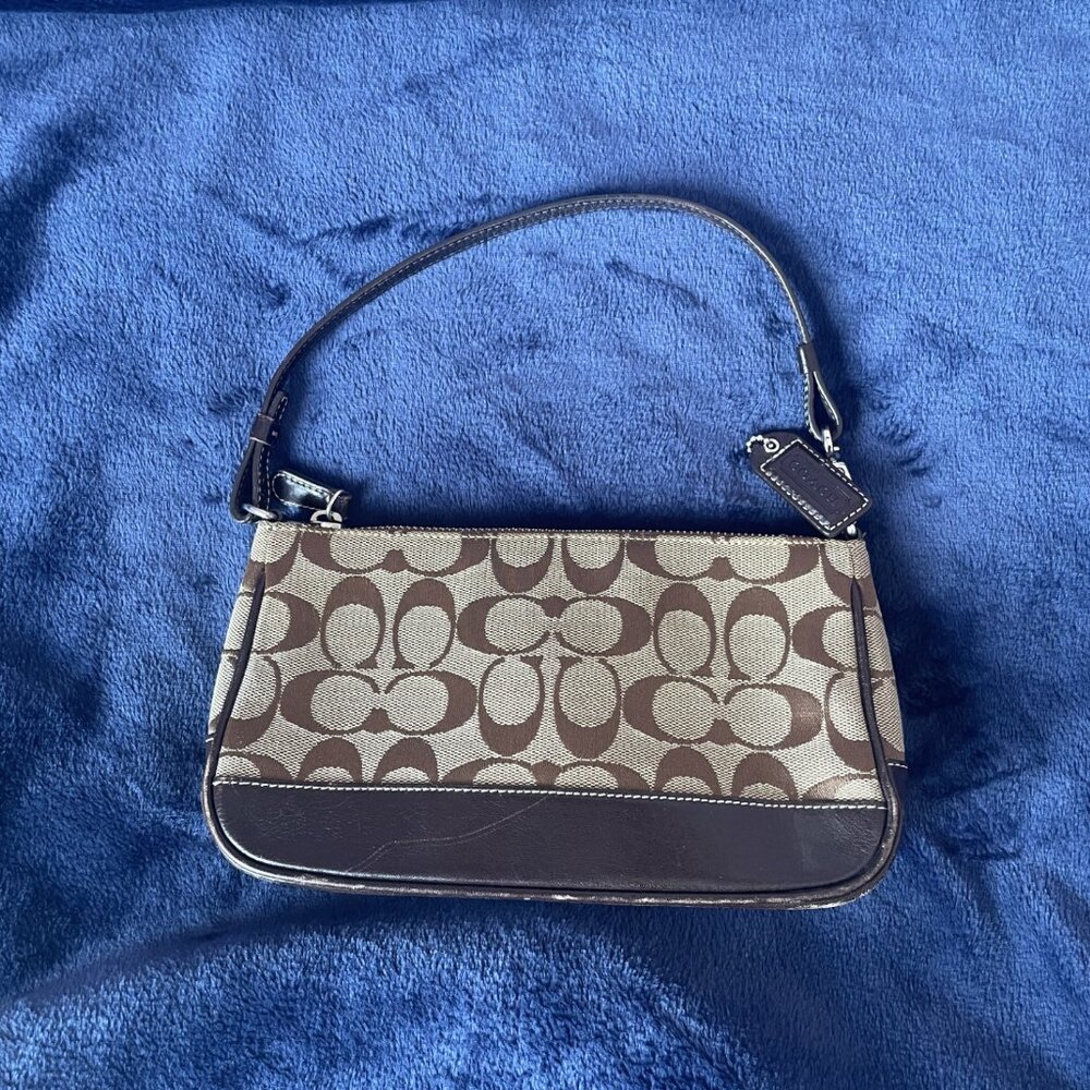 Coach Vintage Signature Demi Baguette